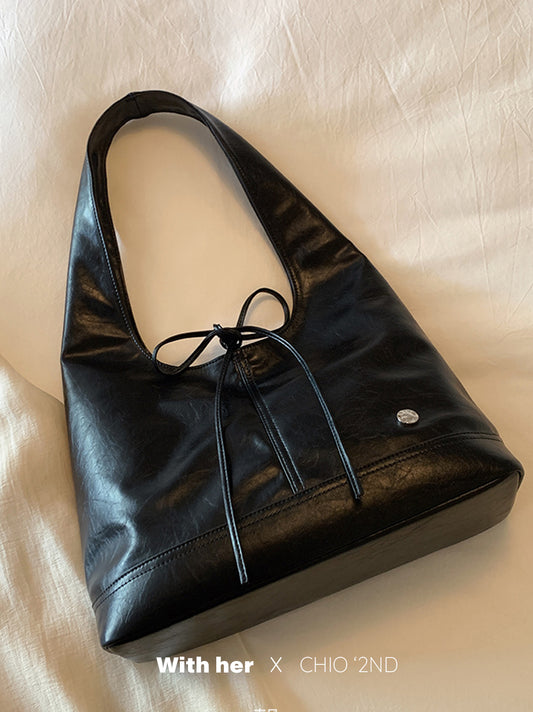 Mono Bow Tote