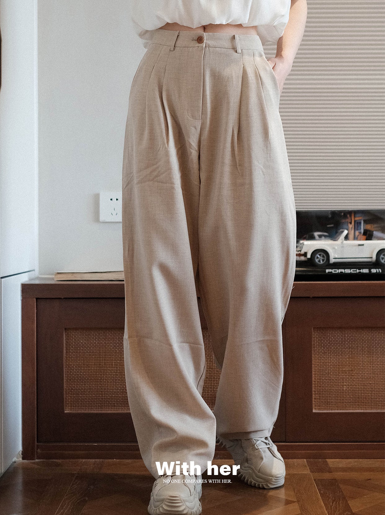 Original Creamy Loose Wide-Leg Trousers