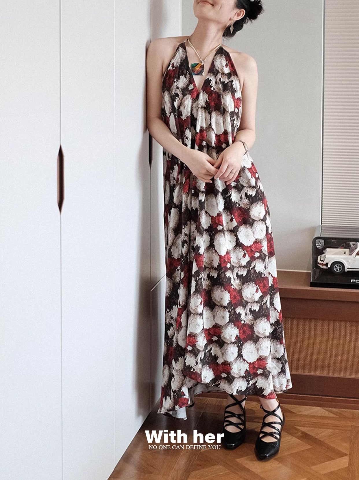 Original Halter Neck Backless Floral Dress