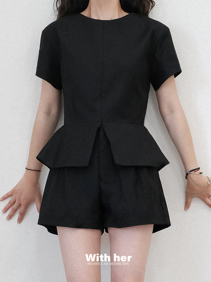 Mono Structured Top
