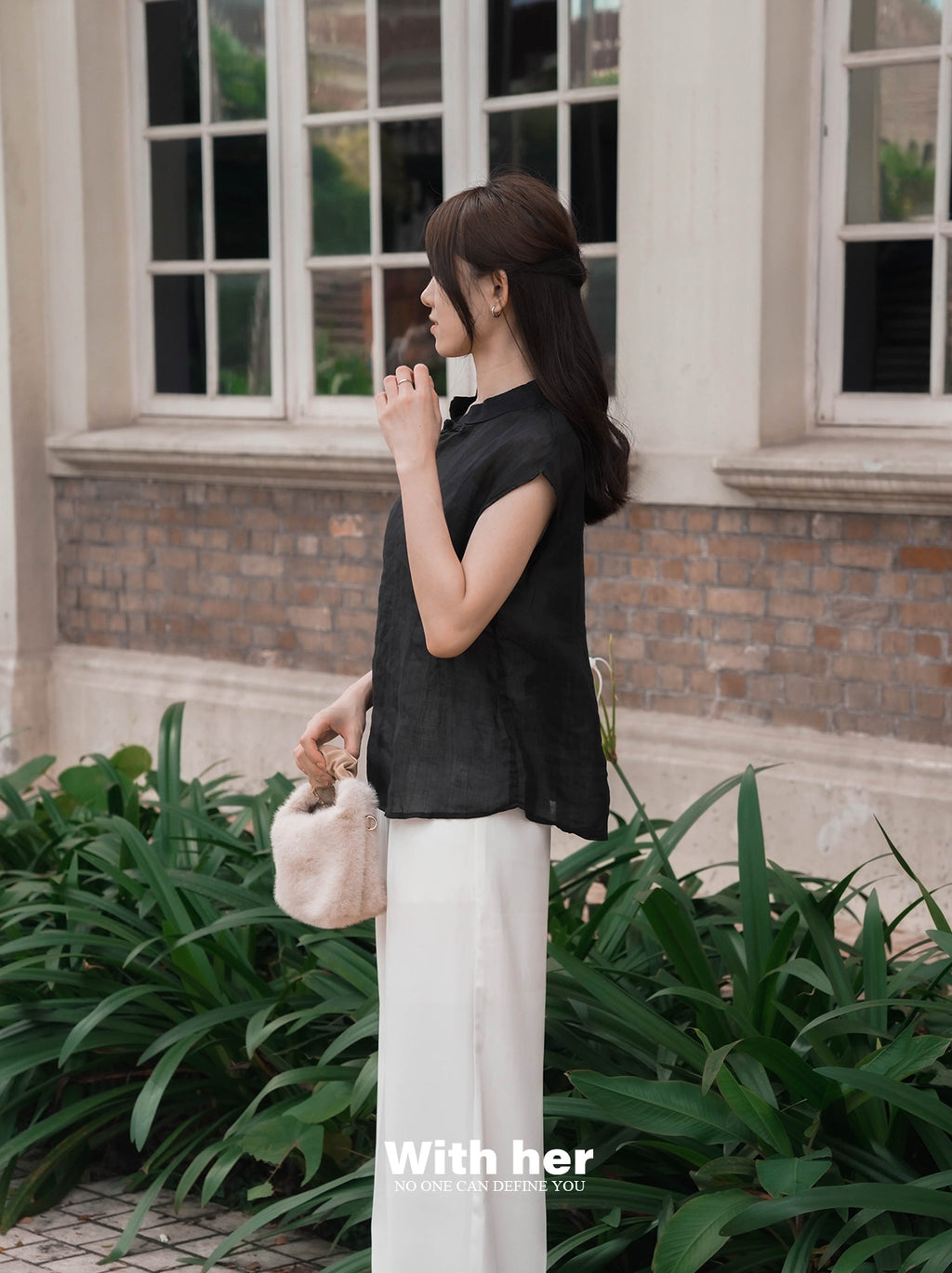 Black Cotton-Linen Mandarin Collar Top