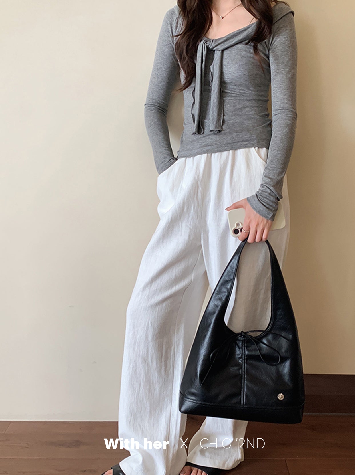 Mono Bow Tote
