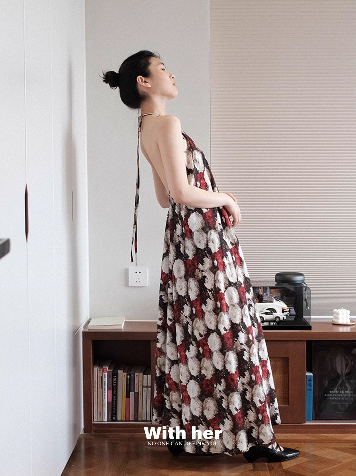 Original Halter Neck Backless Floral Dress