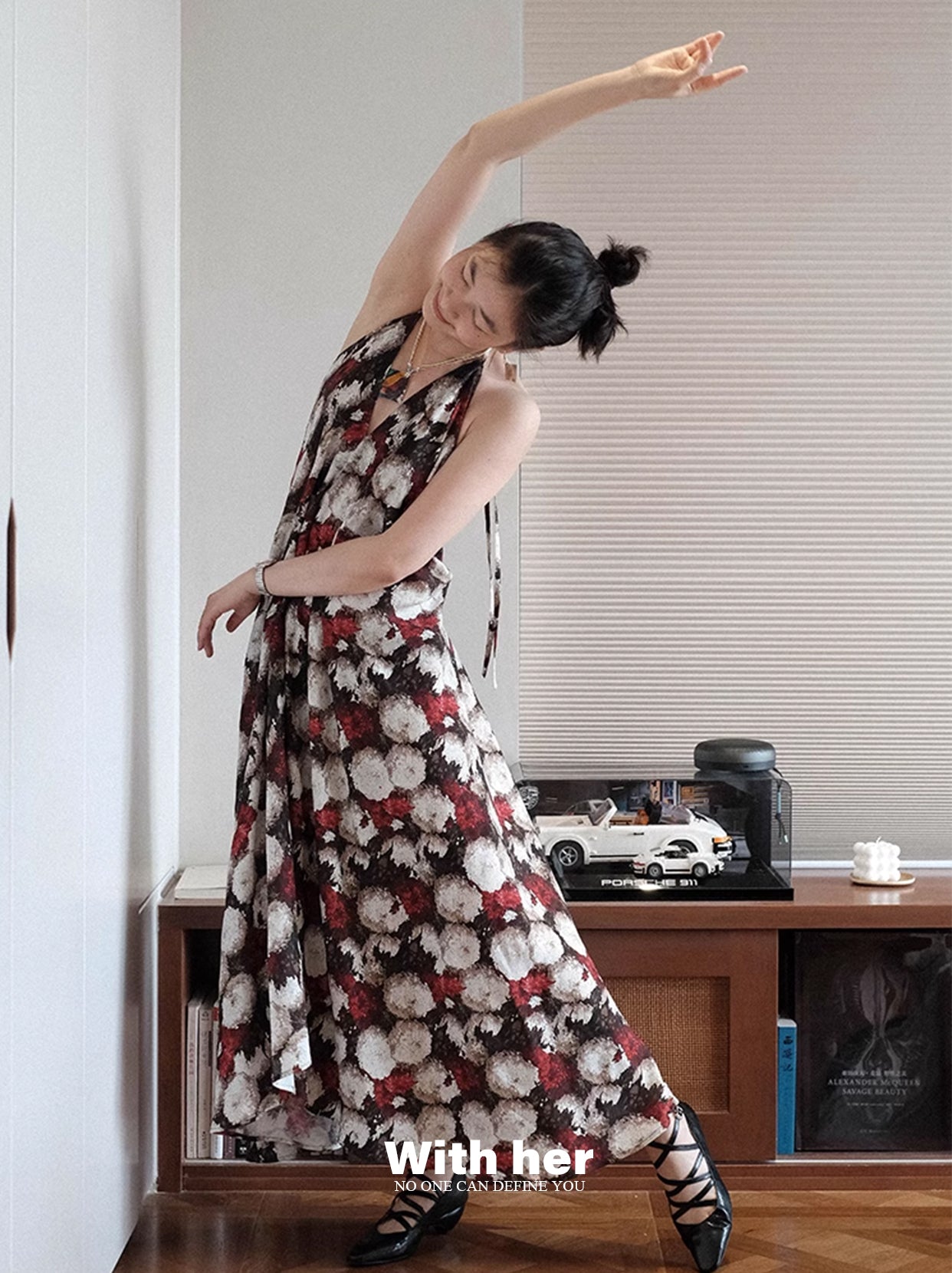 Original Halter Neck Backless Floral Dress