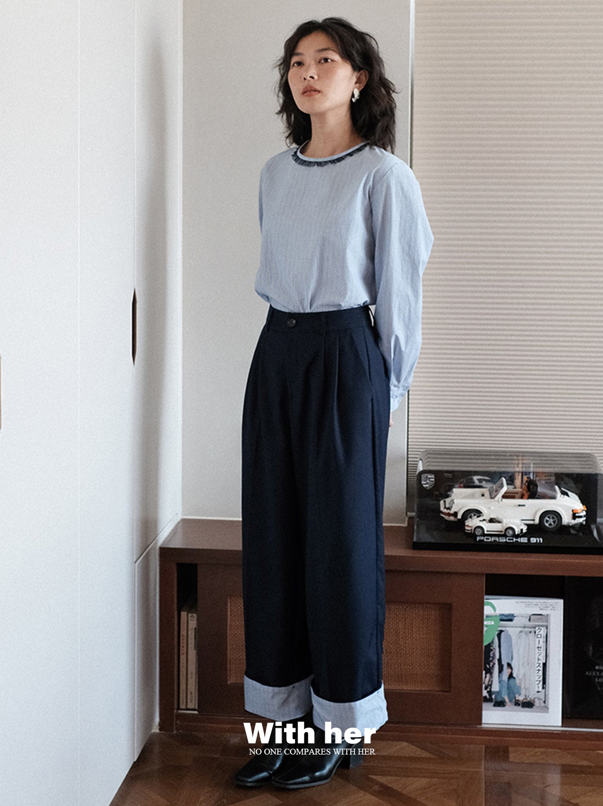 Original Lace Round-Neck Striped Shirt