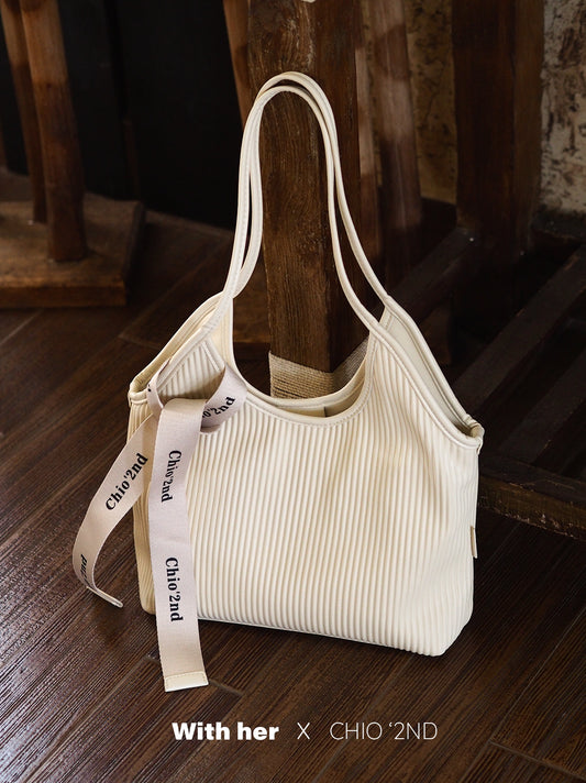 Shell Muse Tote