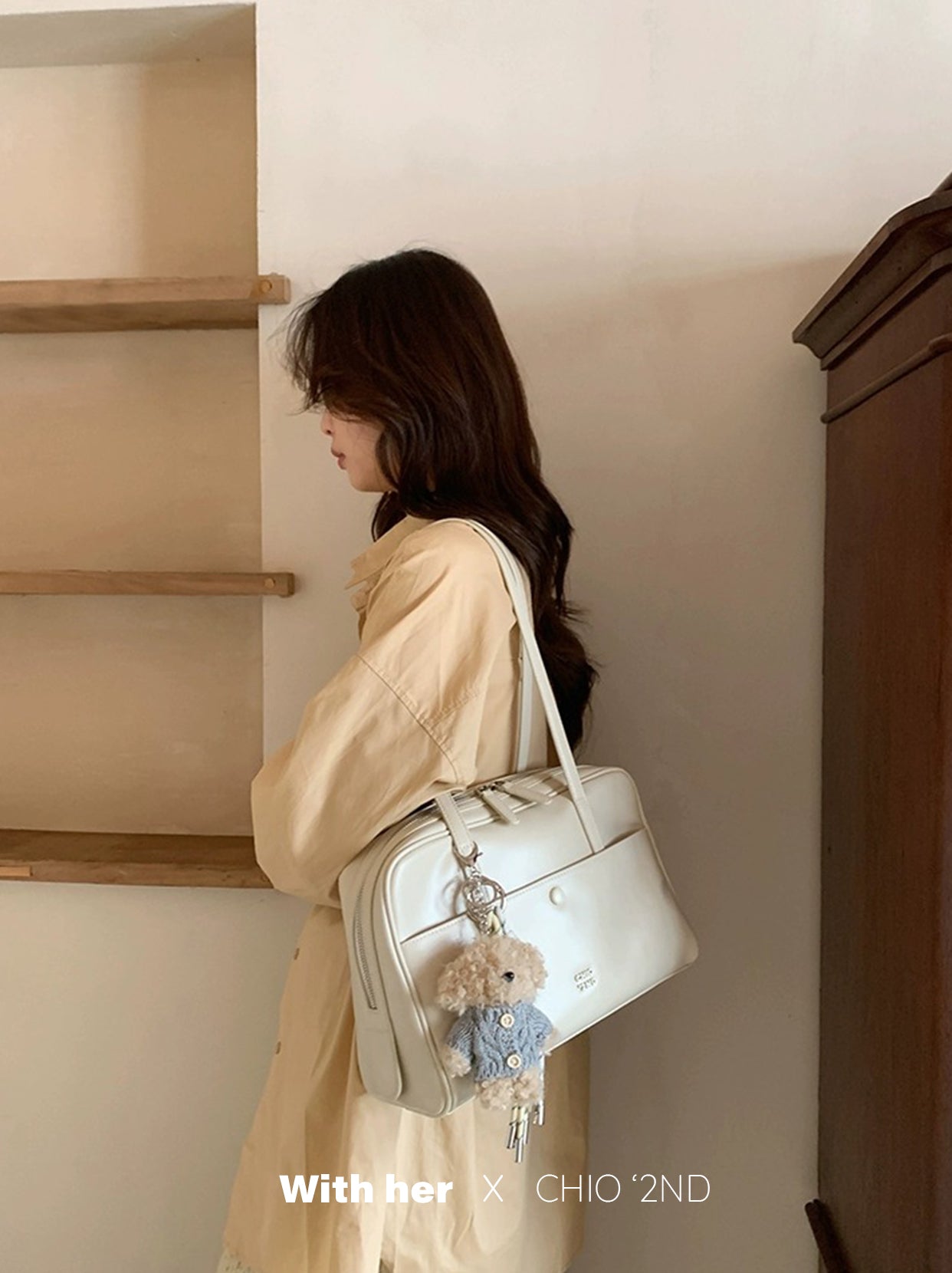 Bostan Creamy Sling Bag