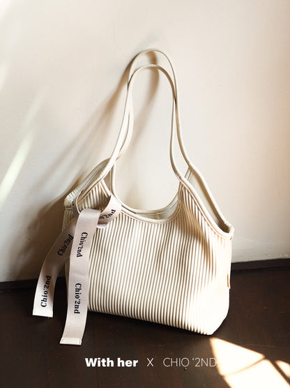 Shell Muse Tote