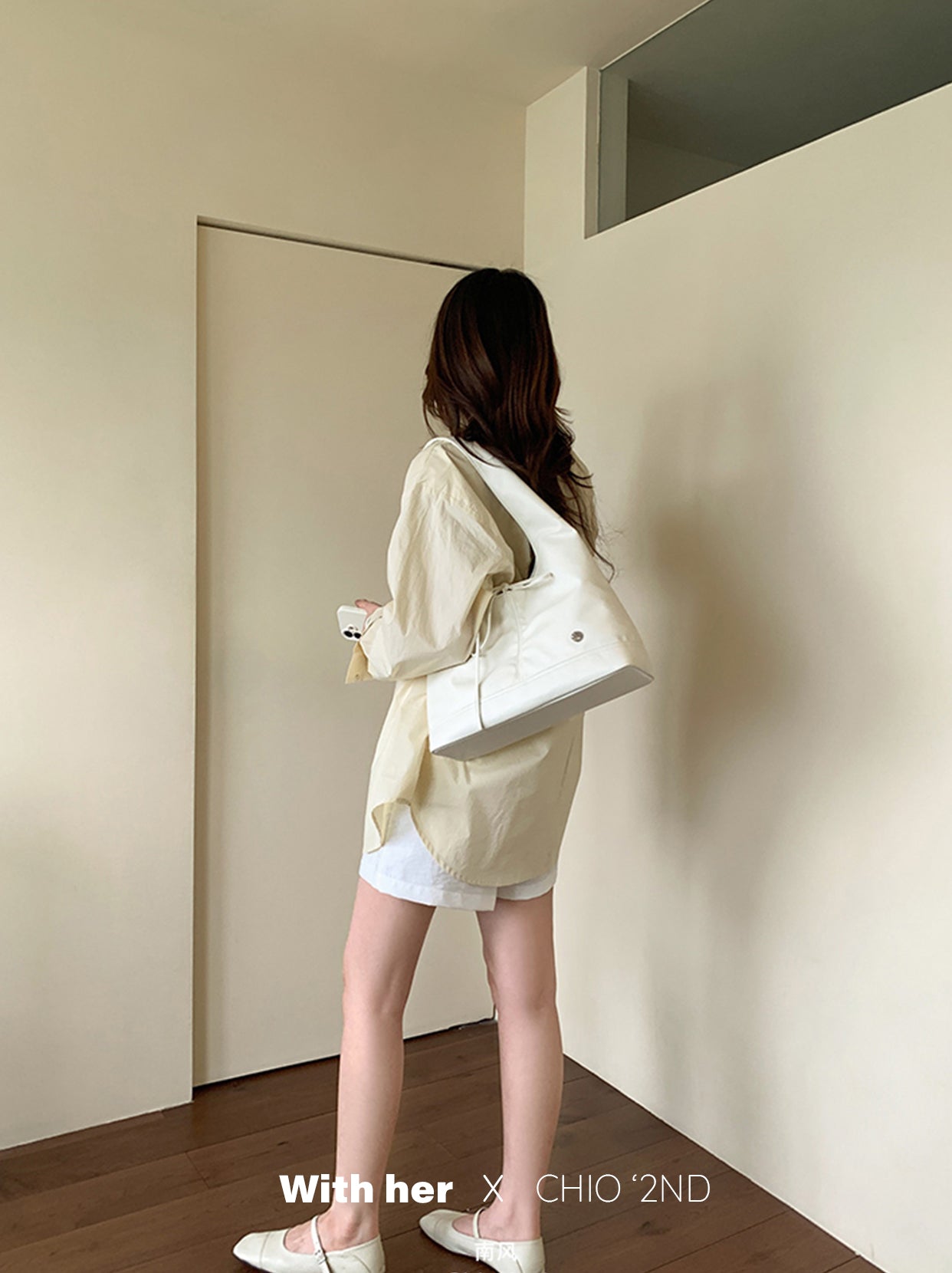 Mono Bow Tote