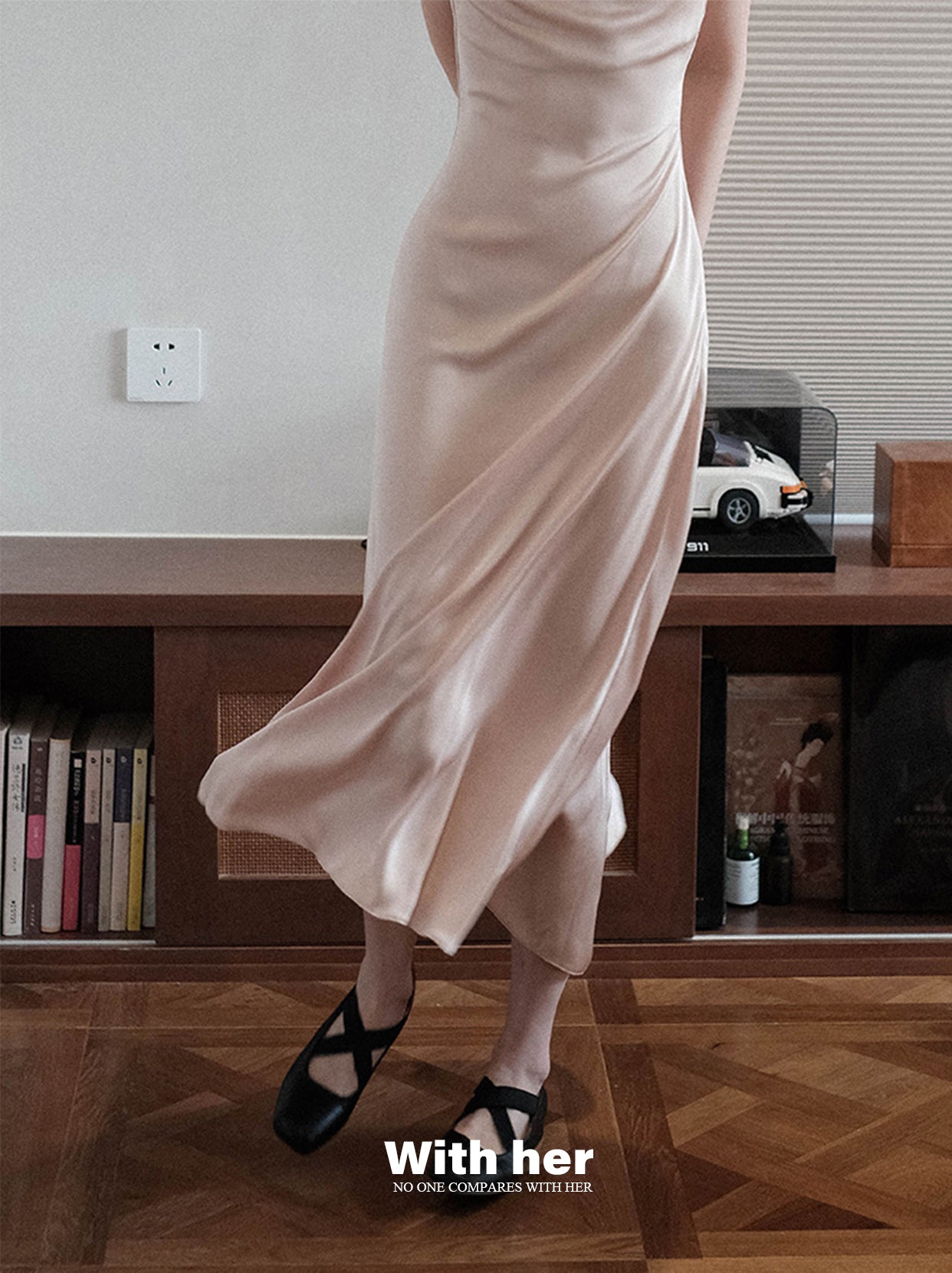 Original Retro Satin Swing Collar Dress