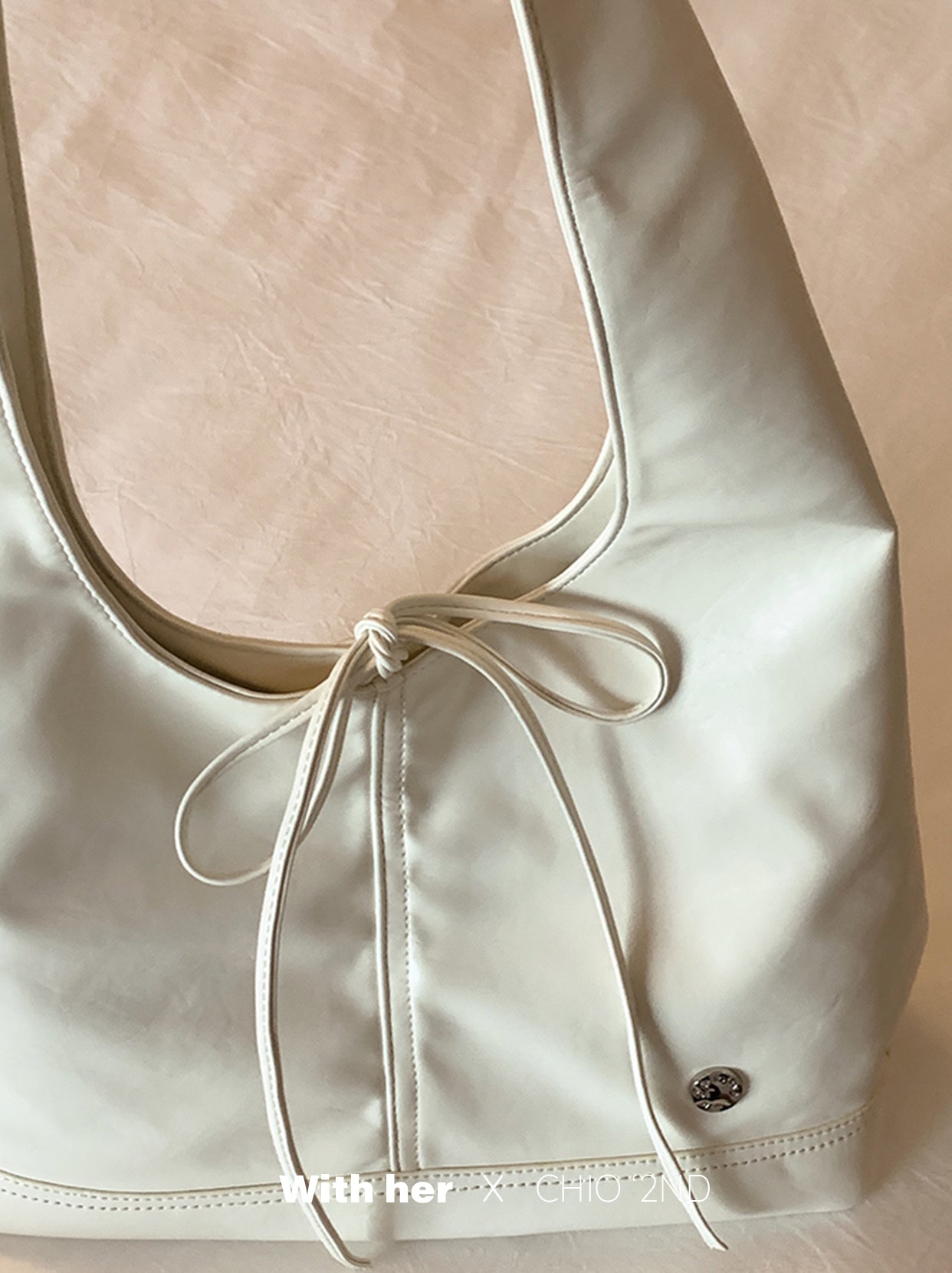Mono Bow Tote