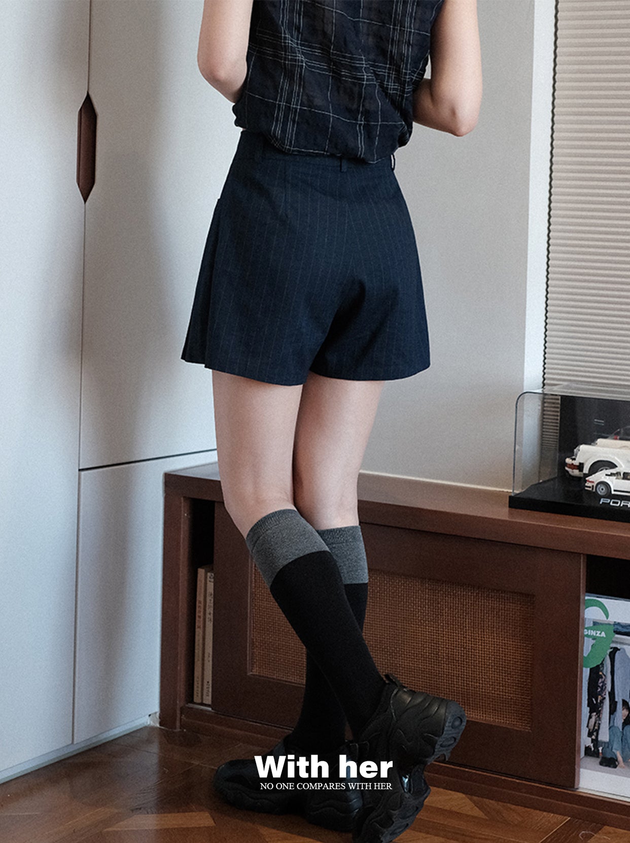 Original Striped Pleated Shorts Skirt