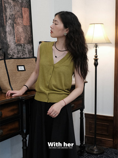 Sleeveless Knit Vest