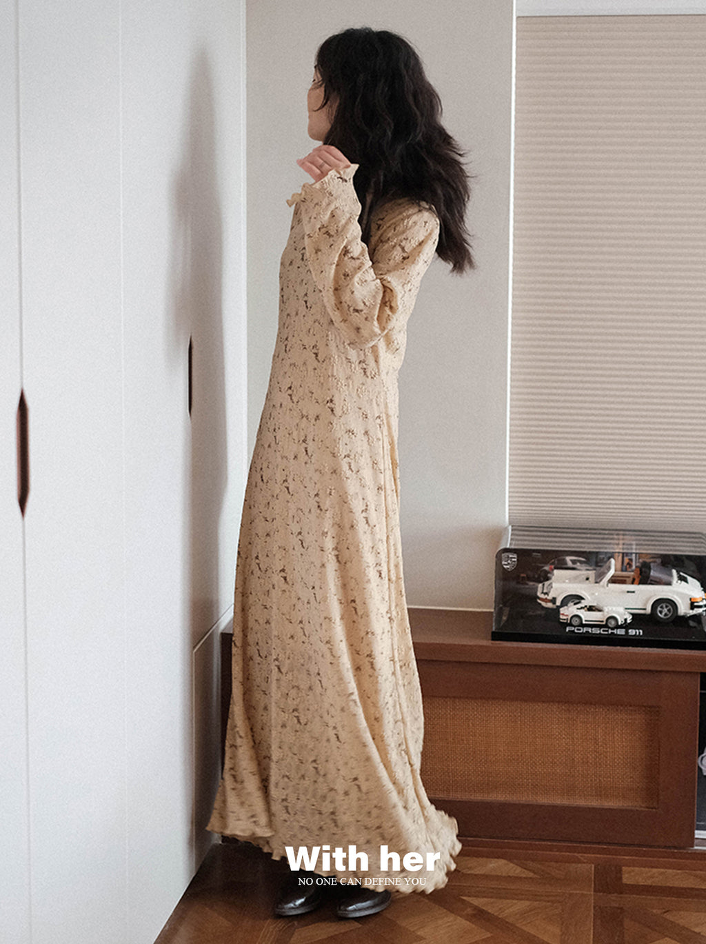 Original Yadan-Style Velvet Lace Dress