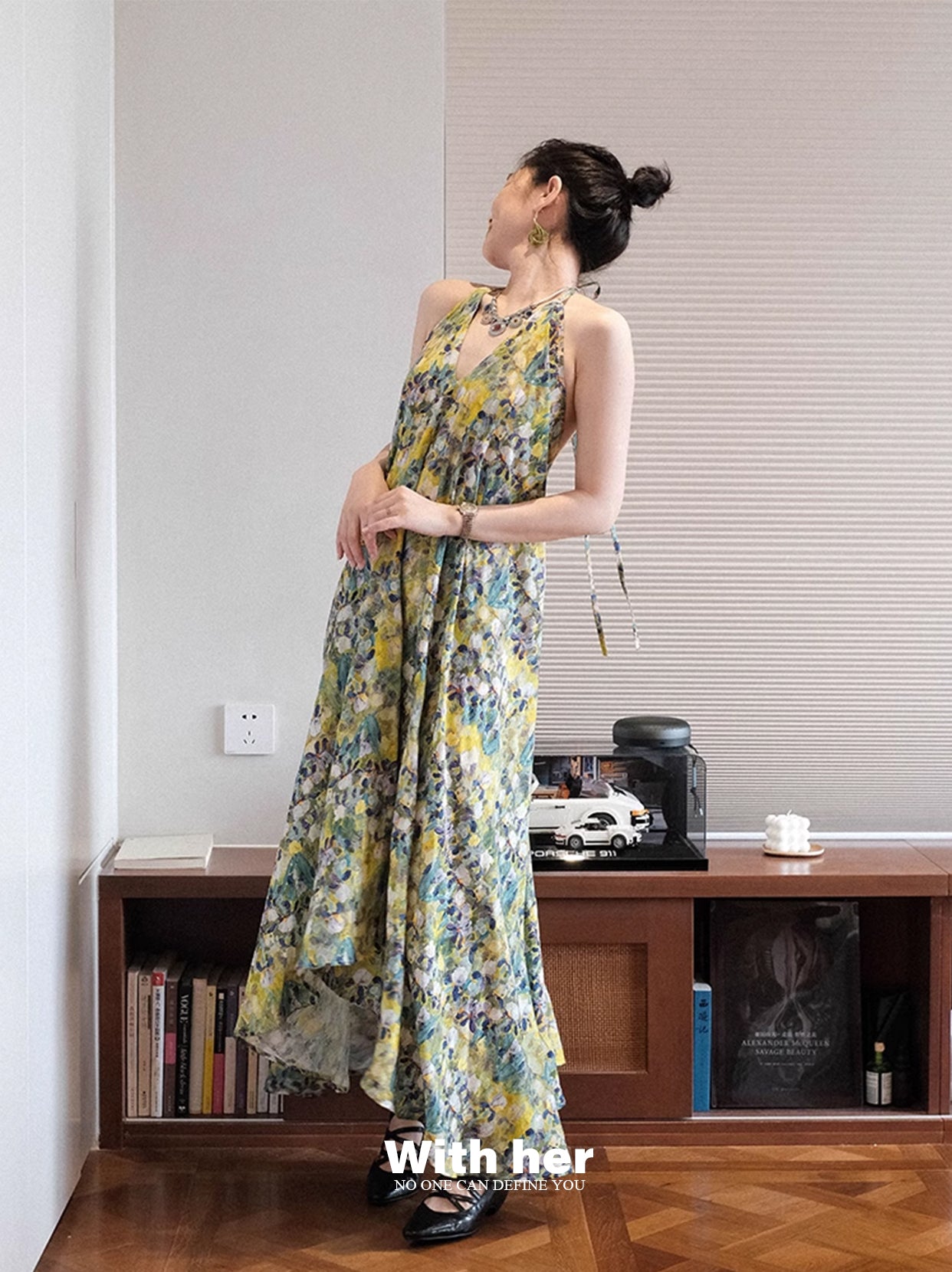 Original Halter Neck Backless Floral Dress