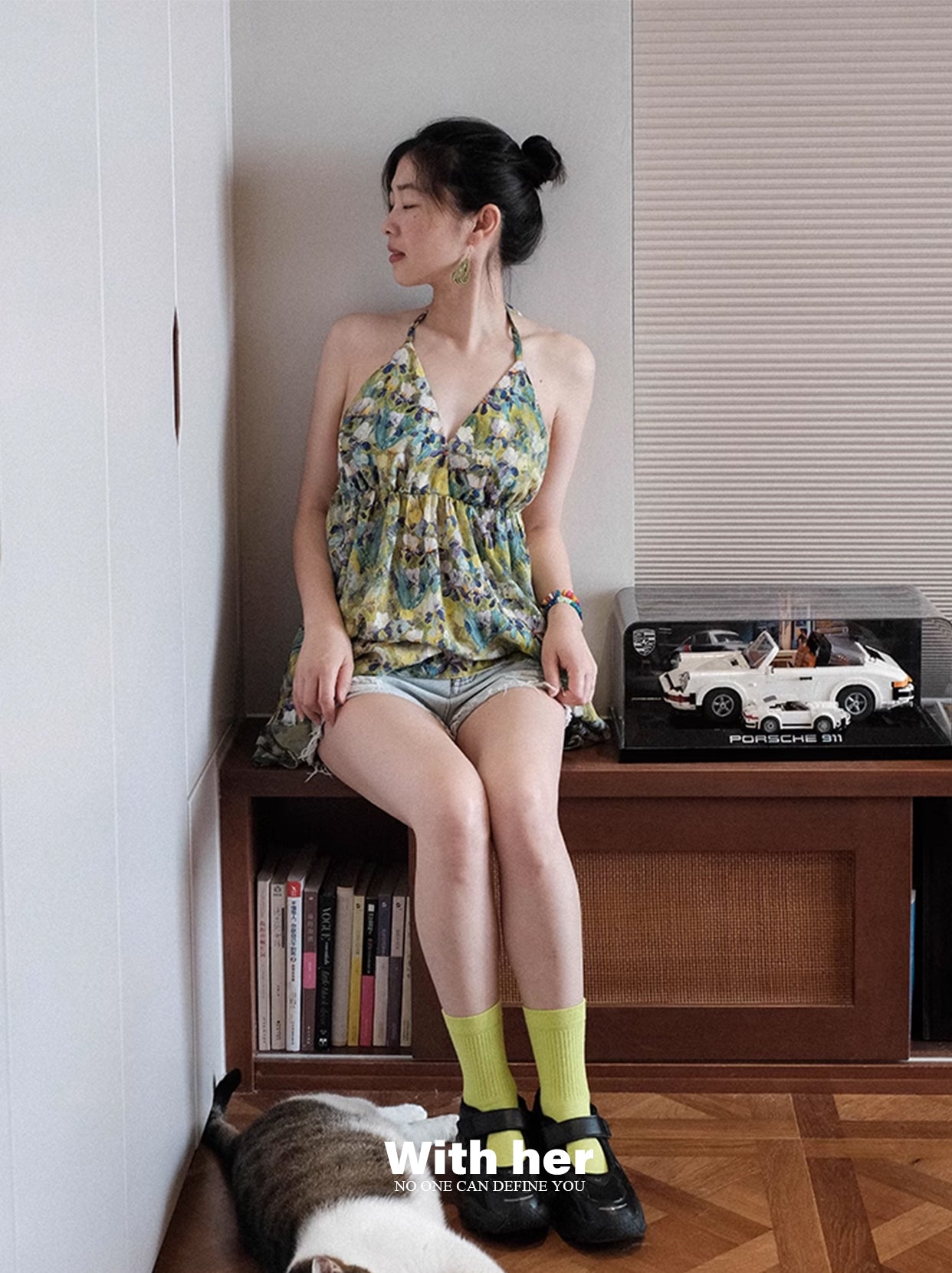Original Halter Neck Backless Floral Top