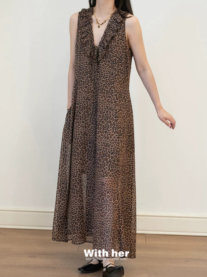 Allure Lace Dress