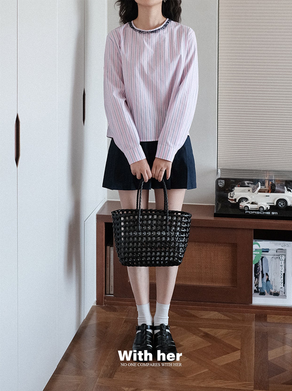 Original Lace Round-Neck Striped Shirt