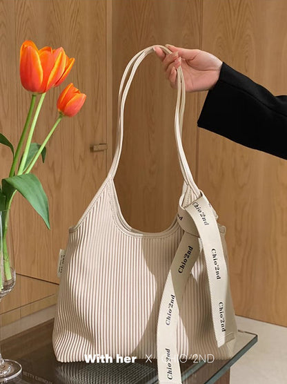 Shell Muse Tote