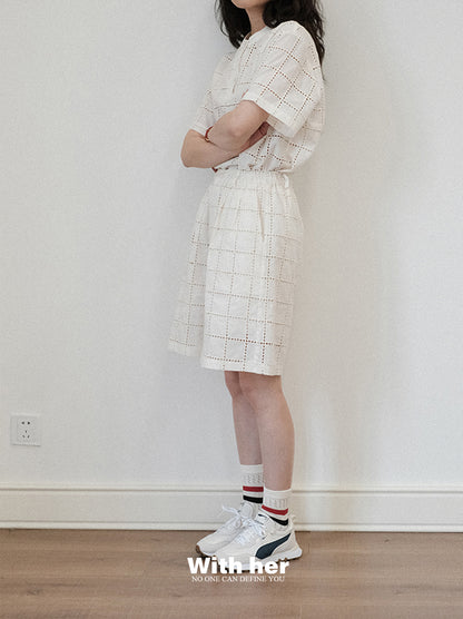 Unisex Mono Grid Tee