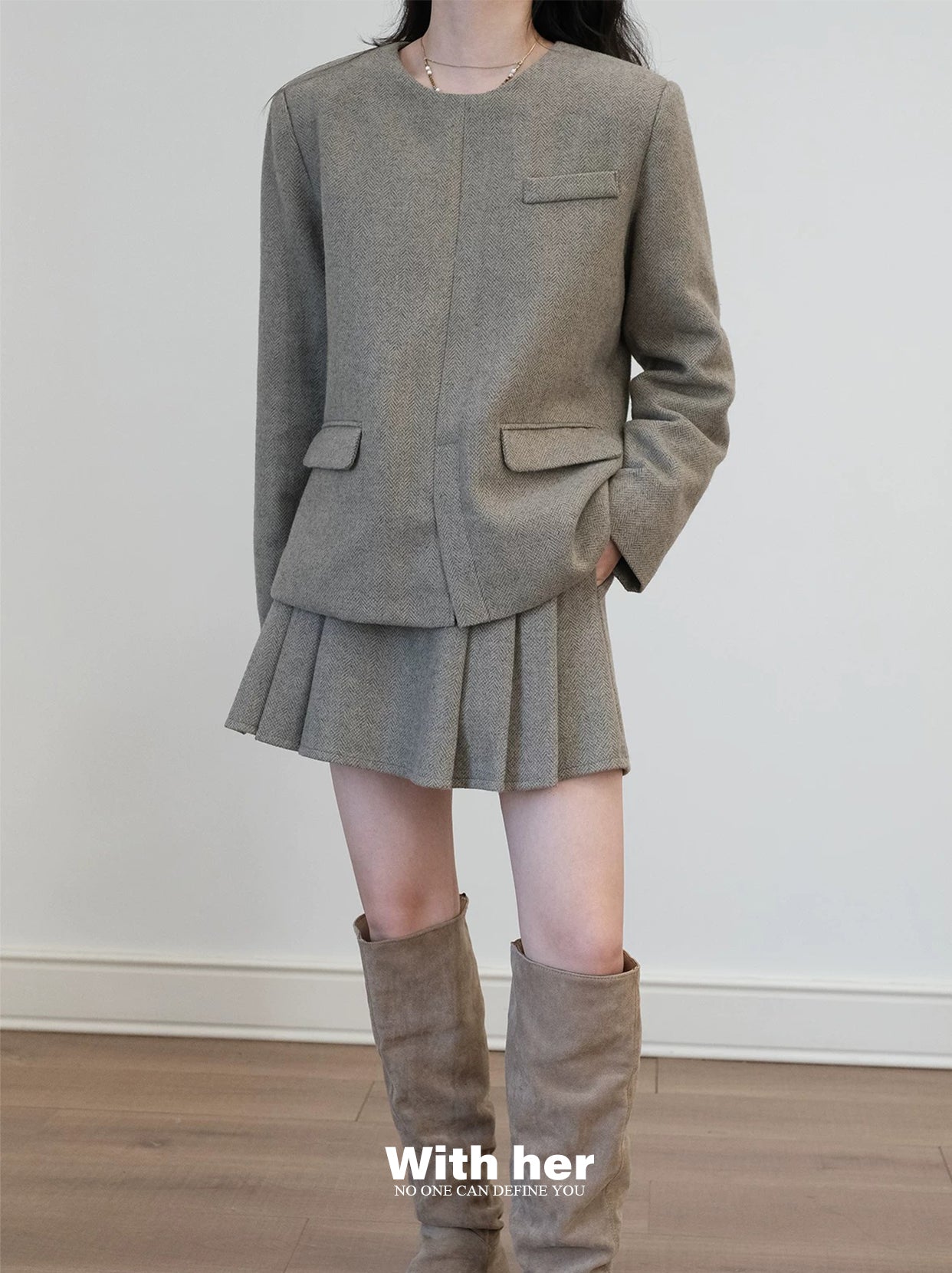 Pleated Woolen Skirt