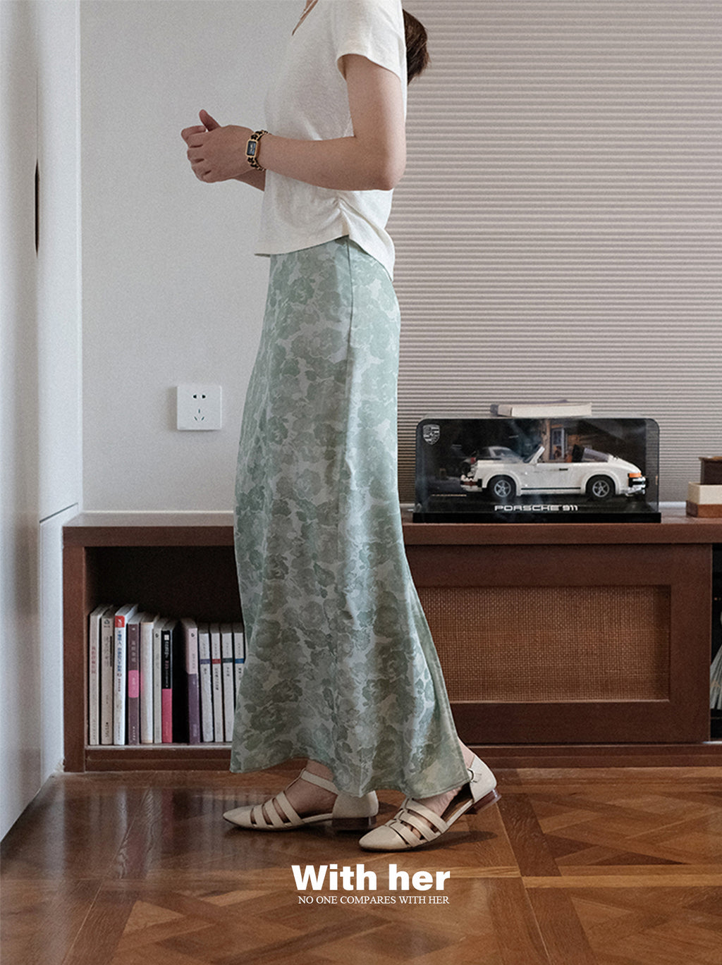 Original Jacquard Sheath Skirt