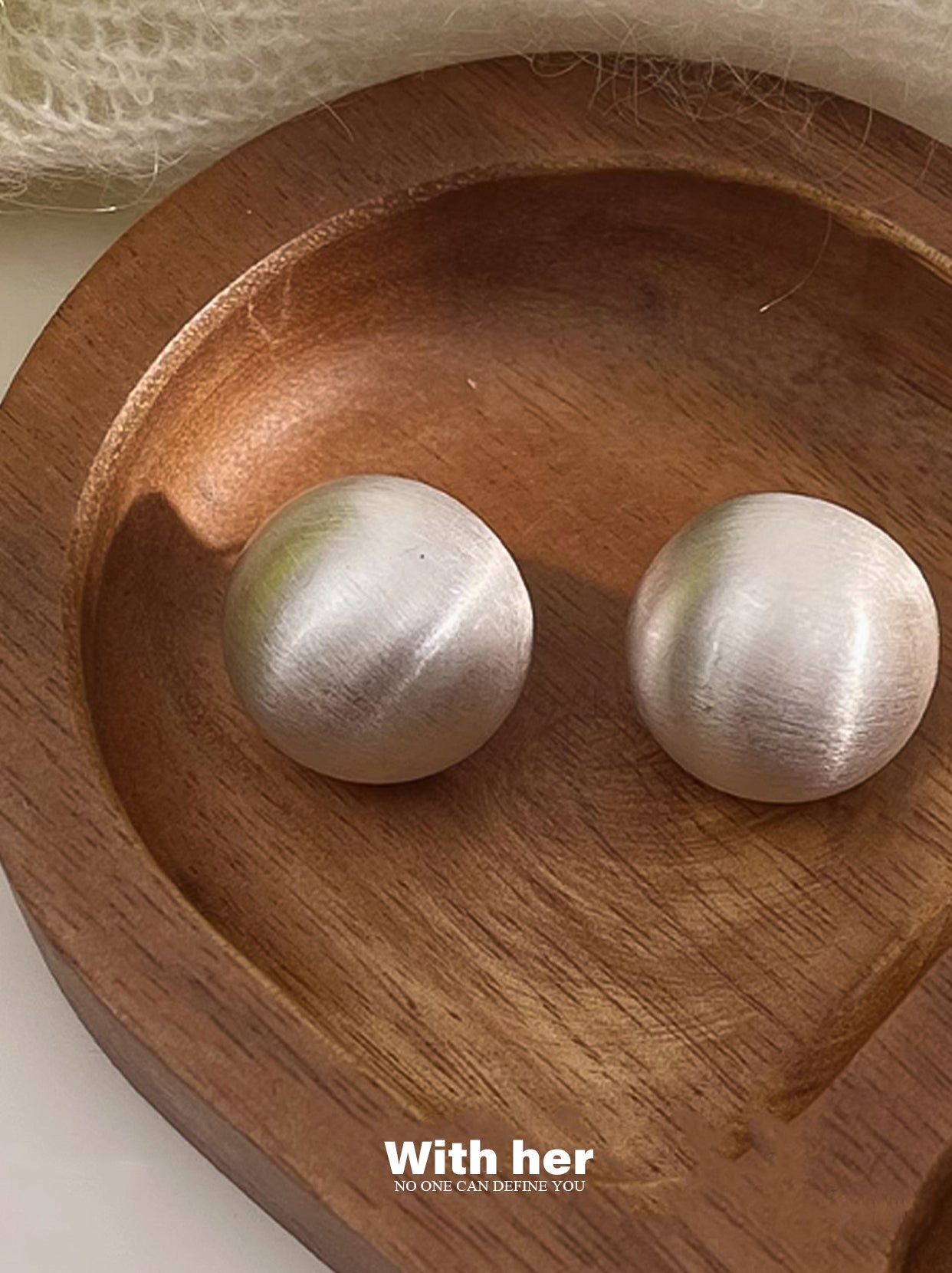 Lustre Semicurcle Earrings