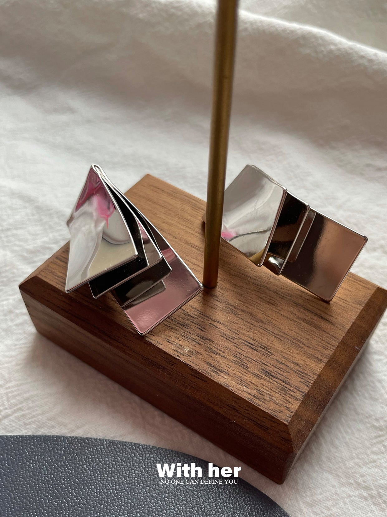 Minimalist Geometric Design Earrings