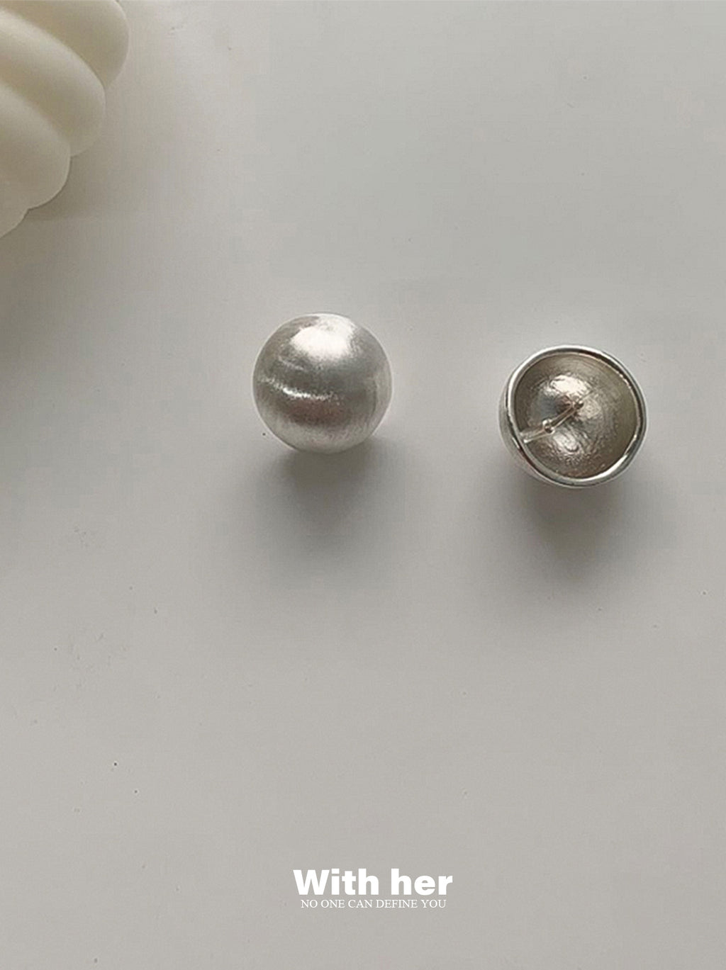 Lustre Semicurcle Earrings