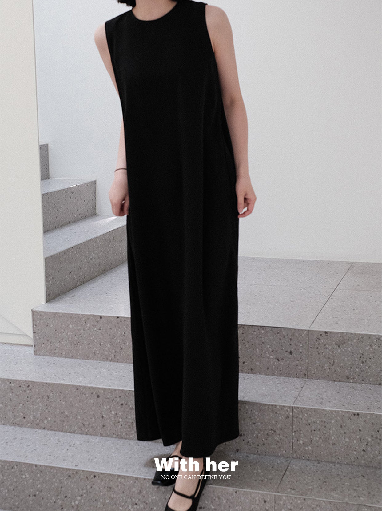 Original Sleeveless Draped Dress